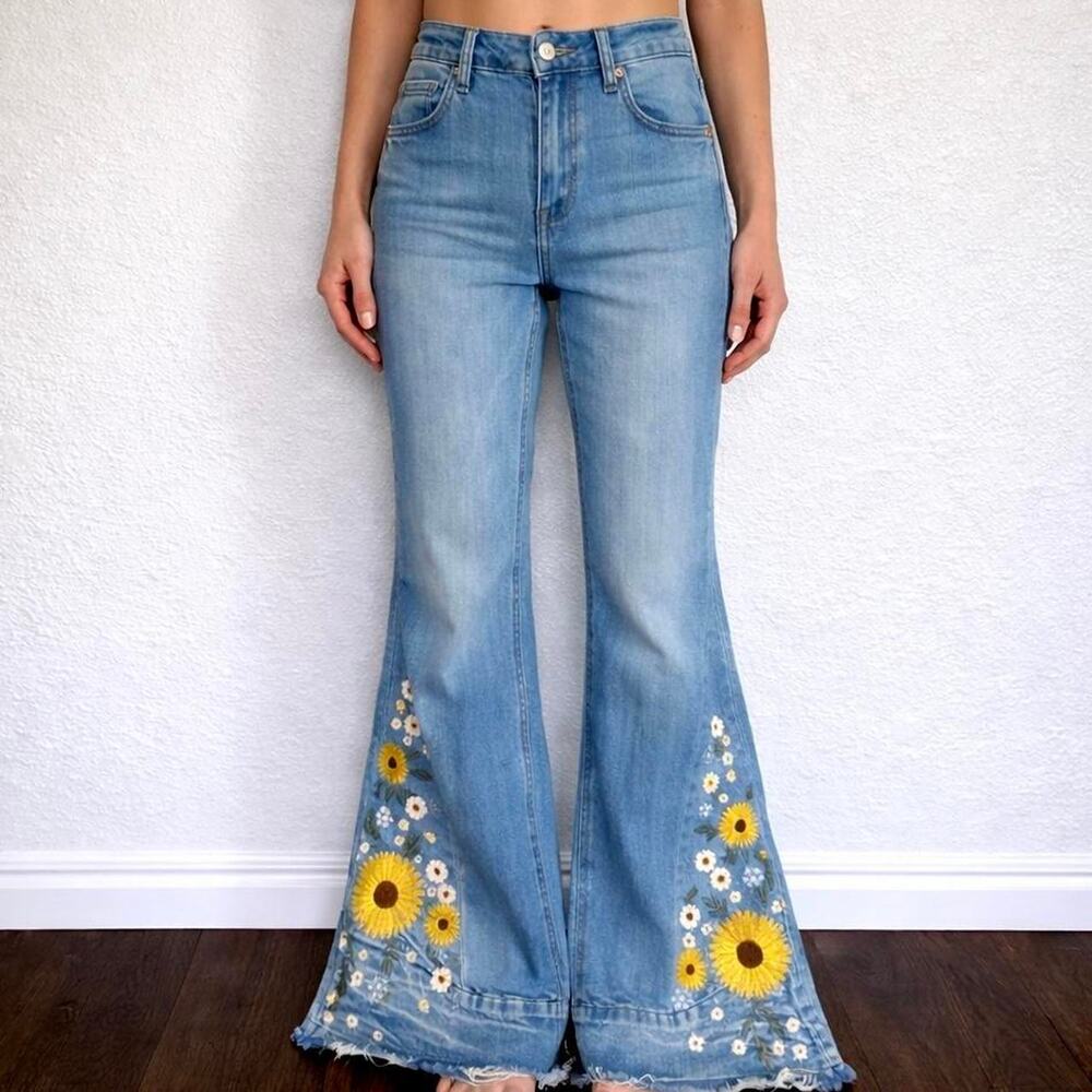 VTG Y2K Sunflower Daisy Embroidered High Rise Boho Flare Jeans Size 0/24 XS